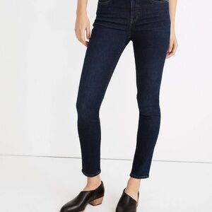 Brand New ✨ Madewell 9" Mid-Rise Skinny Jeans in Orland Wash